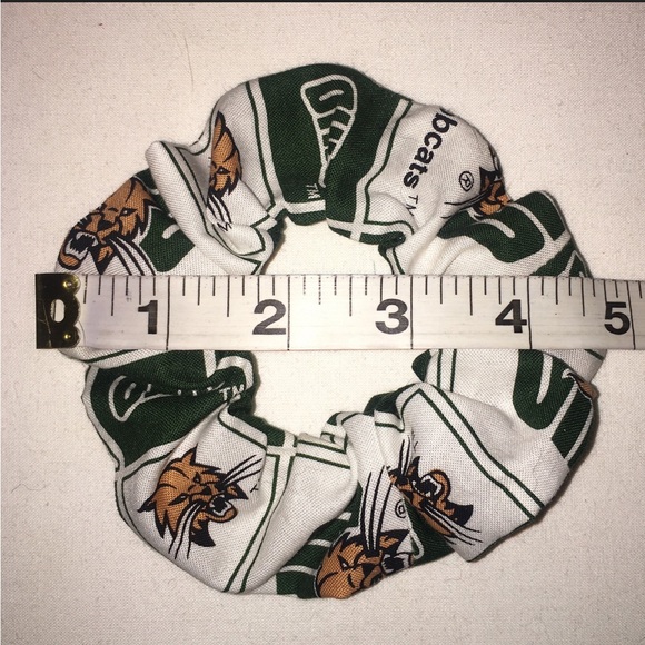 NWT Ohio University Bobcats Hair Scrunchies 2 Pack Made in the USA - Picture 3 of 3